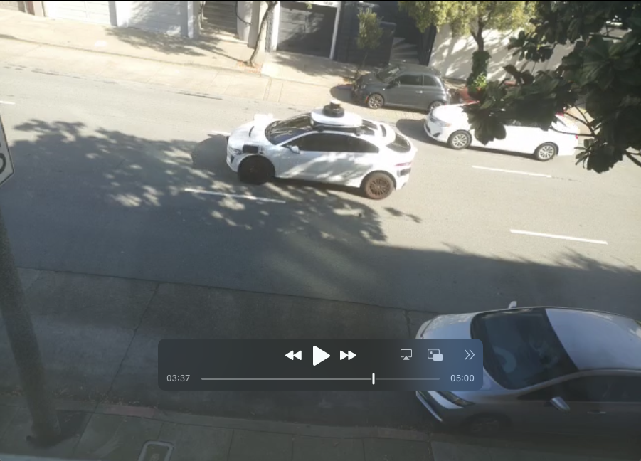 Screenshot from the Video (with a Waymo sighting) -   quality and mounting obviously not super great - but even than Gemini can analyse it well